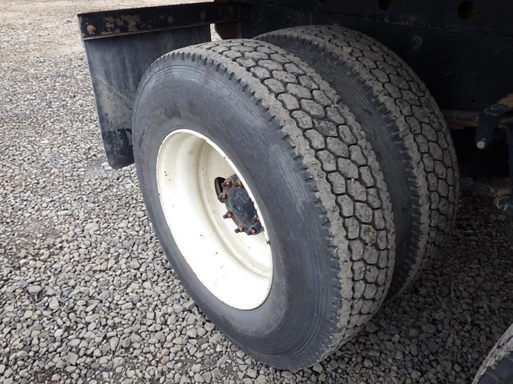 2018-freightliner-m2-15'-t/a-dump-truck-image-26