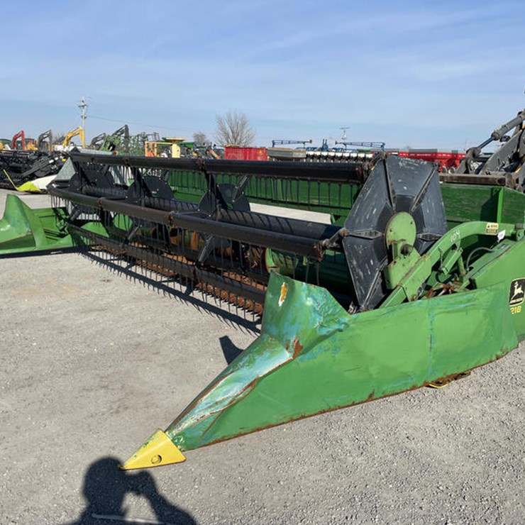 JOHN DEERE 218