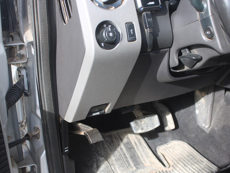 2013-ford-f350-image-46