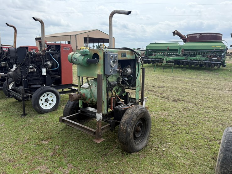 john-deere-4239d-image-3