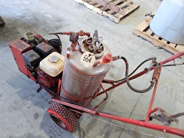 #664-•-walk-behind-paint-sprayer-image-21