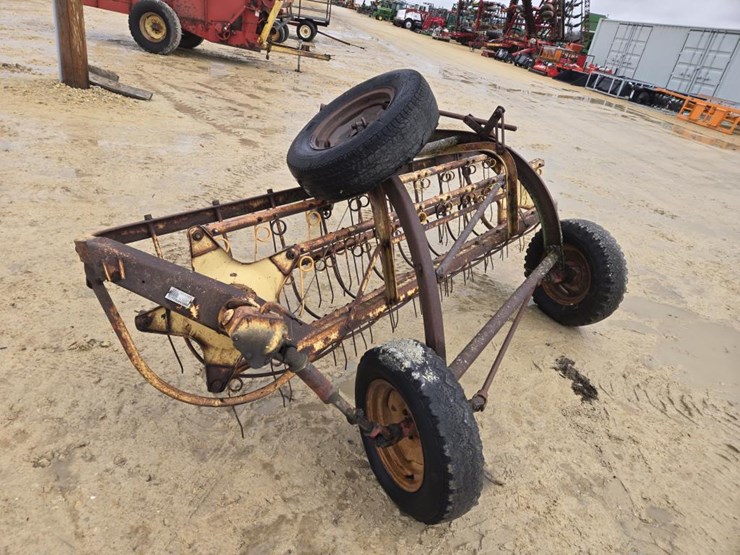 new-holland-56-image-3