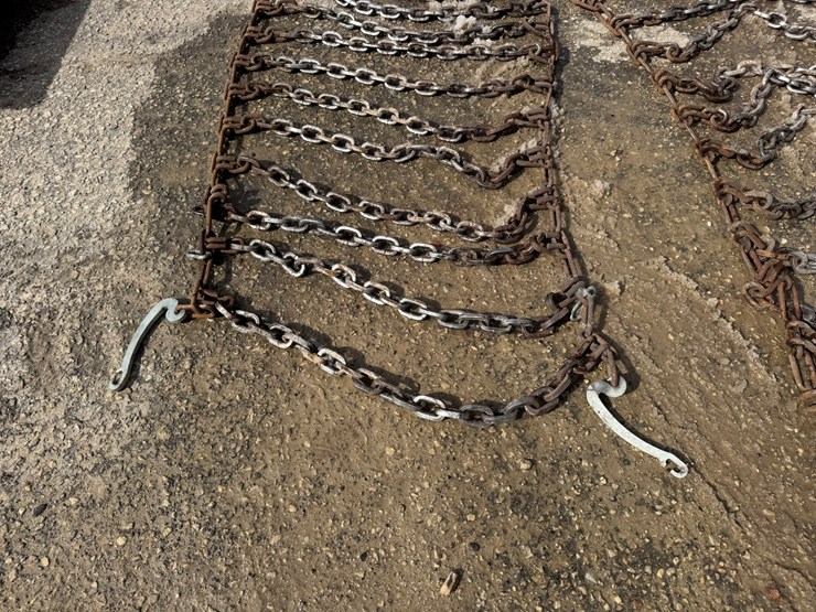 #3277-•-2016-liebherr-542-wheel-loader-w/-plow-and-chains-image-81