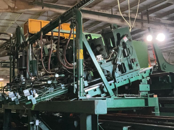 #200-•-2002-salem-4-headblock-slant-carriage-image-11