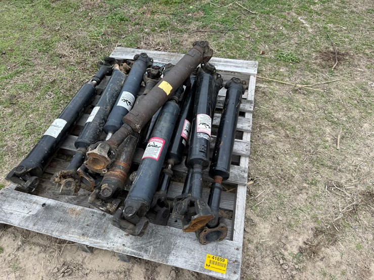 #41859-•-lot-of-cylinders-image-1