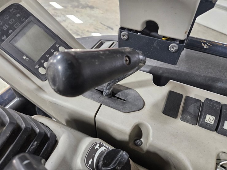 #686-•-yanmar-vic35-mini-excavator-image-28