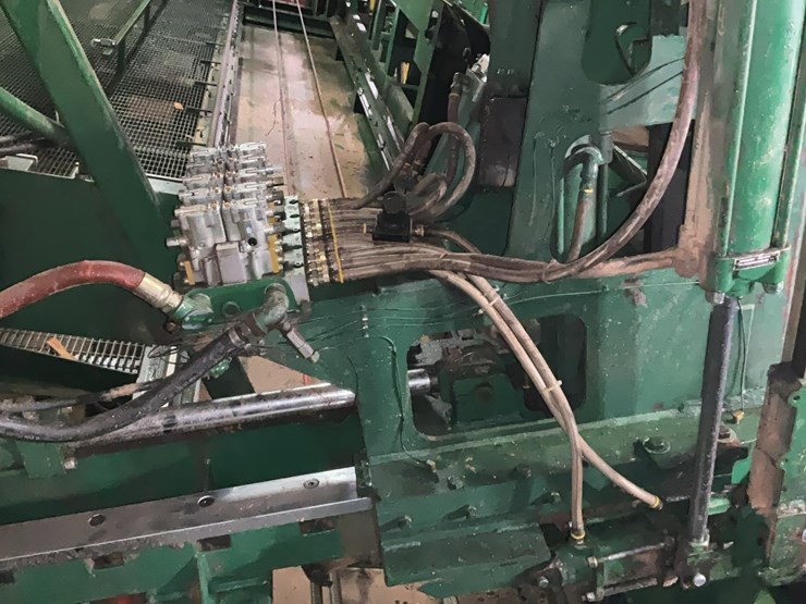 #200-•-2002-salem-4-headblock-slant-carriage-image-17