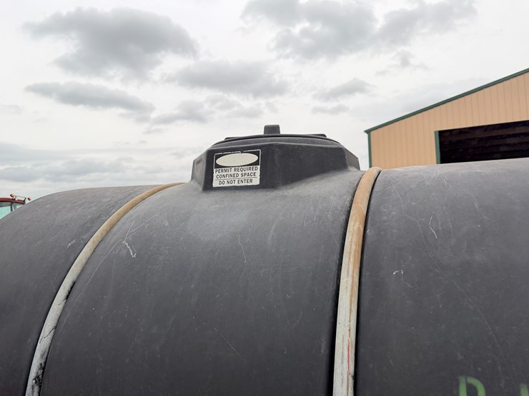 #41261-•-kbh-1000-gallon-fuel-wagon-image-25