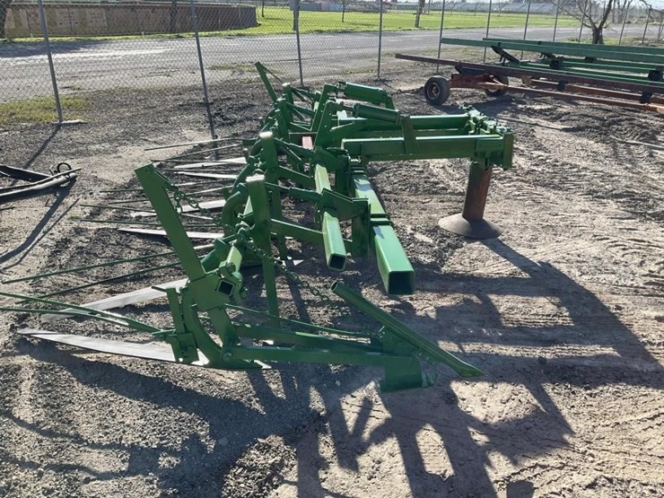 john-deere-60-image-4