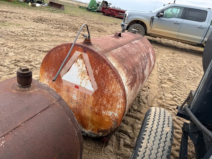 #41264-•-~275-gallon-fuel-tank-image-4