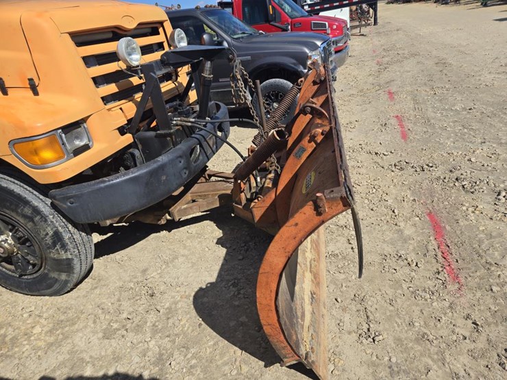 #232-•-1998-ford-h-series-l8511-dump-truck-image-4