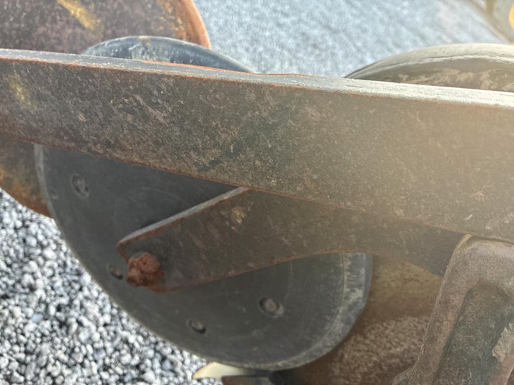 john-deere-750-image-17