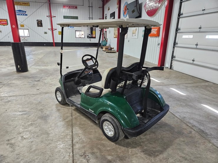 #678-•-yamaha-gas-golf-cart-image-3