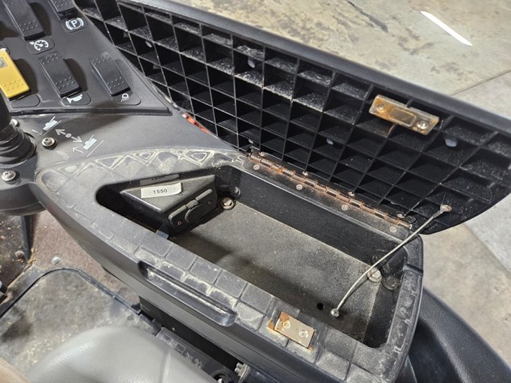 #685-•-jacobsen-lf550-fairway-mower-image-34