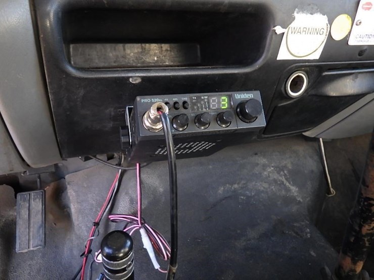 2002-ford-f750-image-37