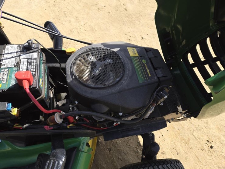 john-deere-x300-image-12