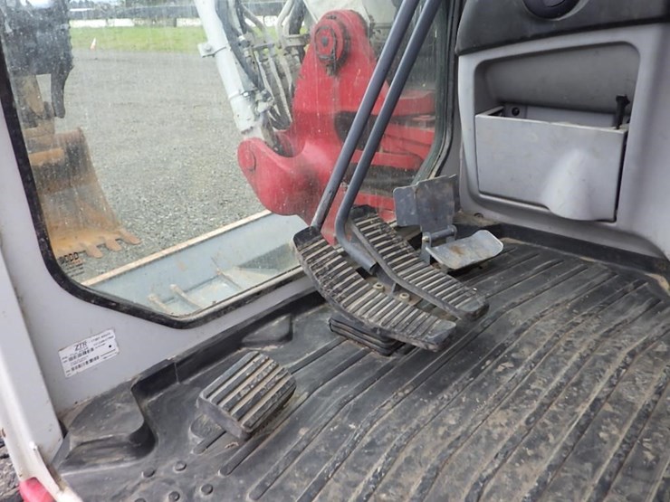 takeuchi-tb290-image-41