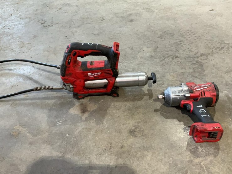 #101-•-milwaukee-cordless-grease-gun-and-1/2-inch-impact-image-2