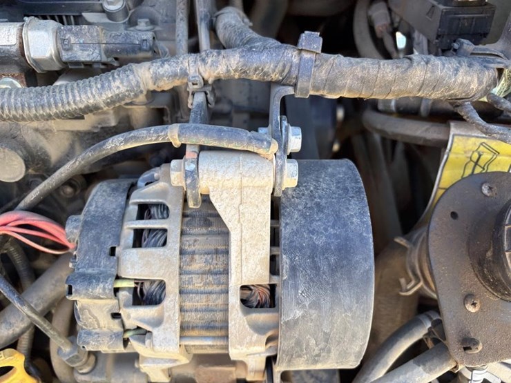 2018-bobcat-s550-image-42