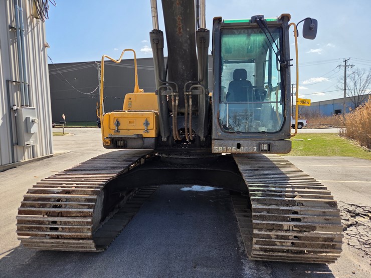 volvo-ec210cl-image-9