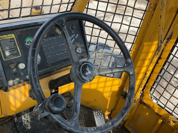 1997-deere-540g-image-14