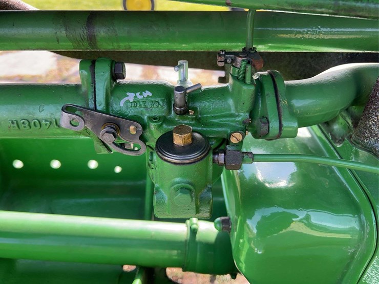 john-deere-model-b-image-66