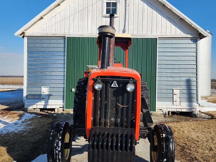 1979-allis-chalmers-7000-image-2