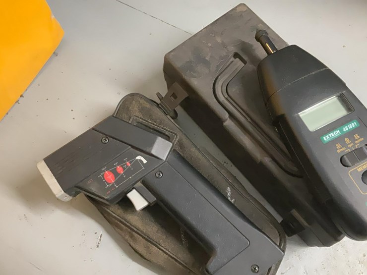 #104-•-raytek-thermometer-and-exteck-tachometer-image-7