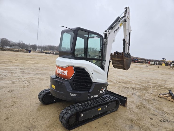 bobcat-e35i-image-11