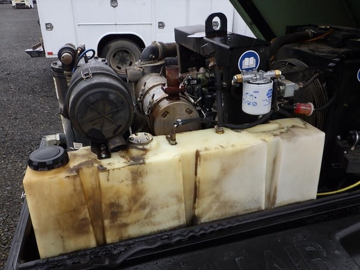 sullair-185-image-17