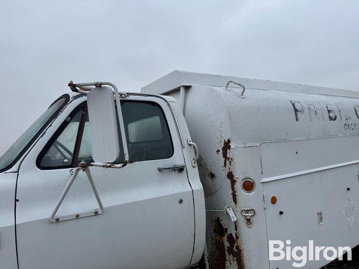 1982-chevrolet-c70-s/a-fuel-truck-image-11