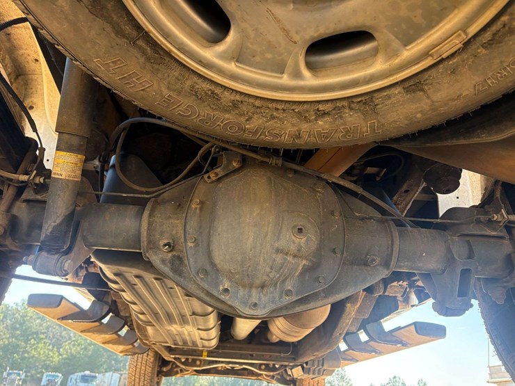 2019-gmc-2500-image-13