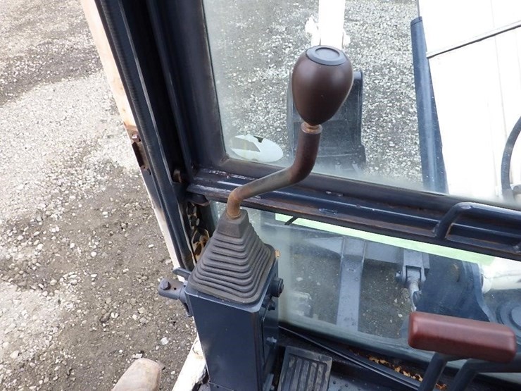 nissan-n300-image-34