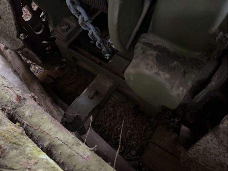 clark-airborne-crawler-image-30