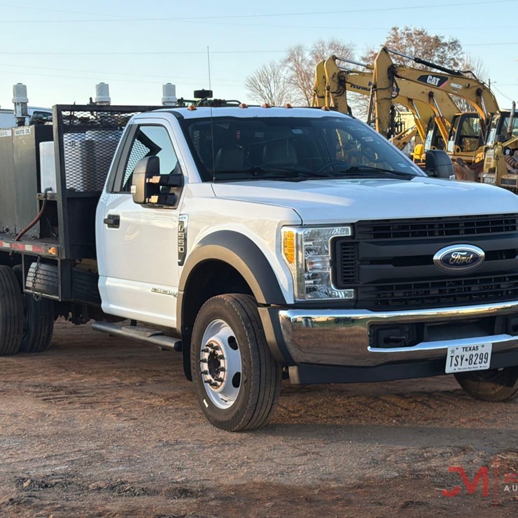 2019 FORD F550 XL