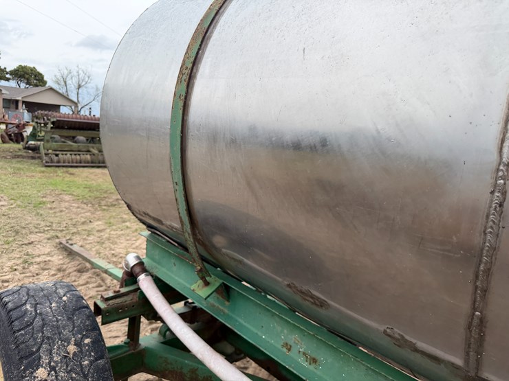 #41259-•-~1000-gallon-fuel-wagon-image-30