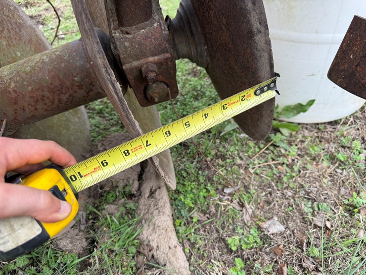 #41847-•-levee-plow-image-11