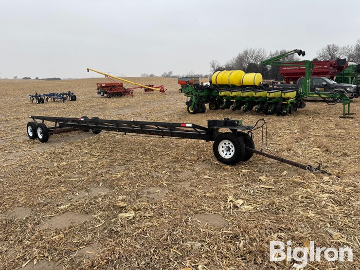 wemhoff-30'-t/a-header-trailer-image-4