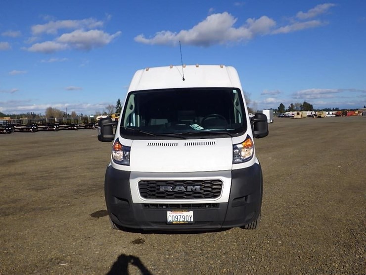 2021-dodge-1500-image-2