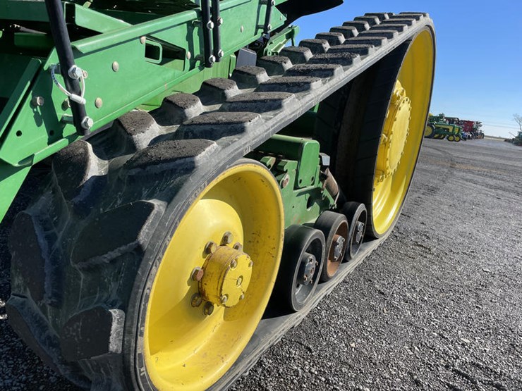 2002-john-deere-8520t-image-8