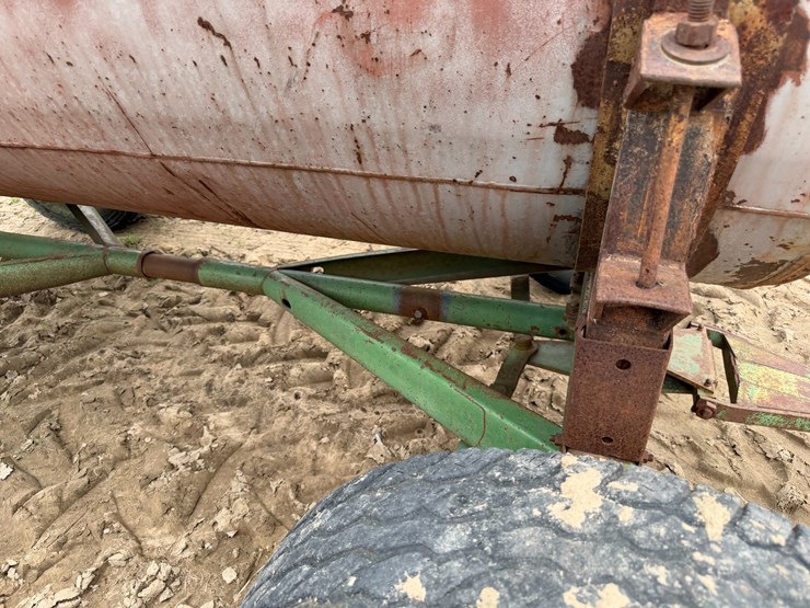 #41260-•-~600-gallon-fuel-wagon-image-33