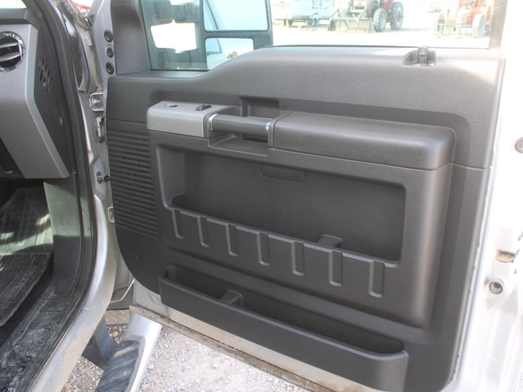 2013-ford-f350-image-36