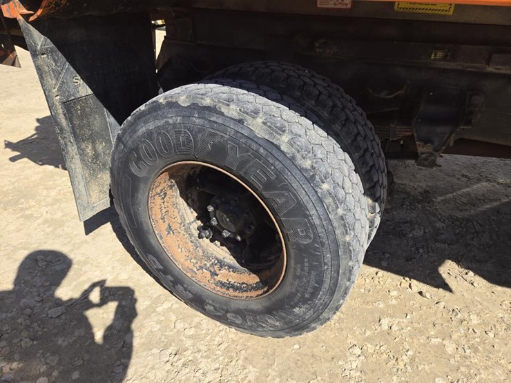 #232-•-1998-ford-h-series-l8511-dump-truck-image-9