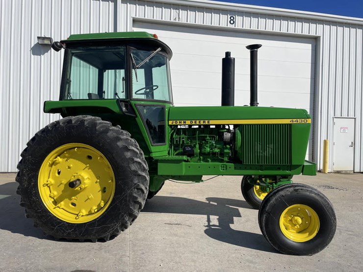 1974-john-deere-4430-image-30