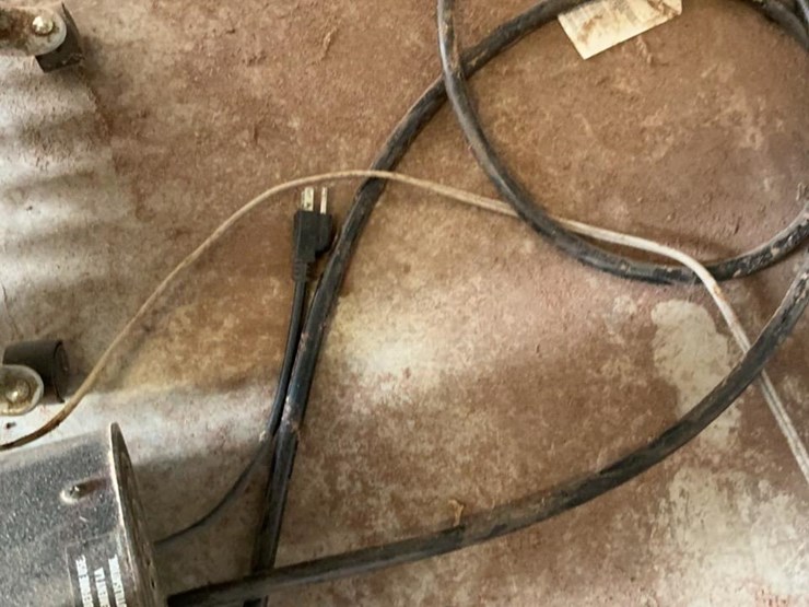 #270-•-2-heaters-image-6