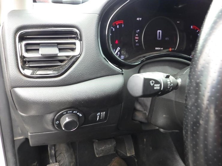 2021-dodge-durango-image-30