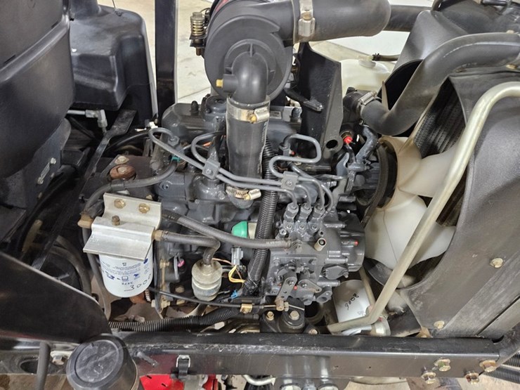 #695-•-toro-reelmaster-3550-d-fairway-mower-image-16