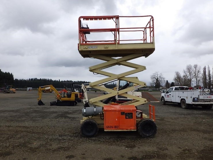 2008-jlg-260mrt-image-8