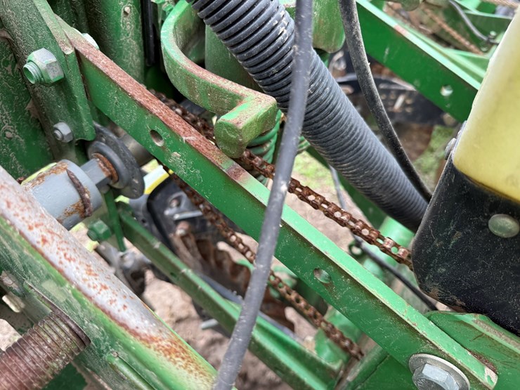 john-deere-1700-image-25