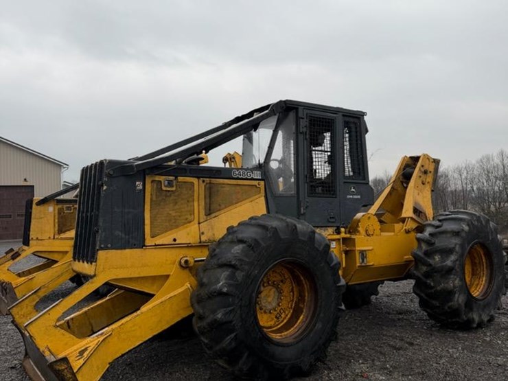 2012-deere-648-image-1